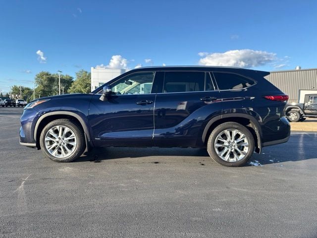 2022 Toyota Highlander Hybrid Limited