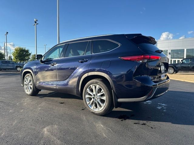 2022 Toyota Highlander Hybrid Limited