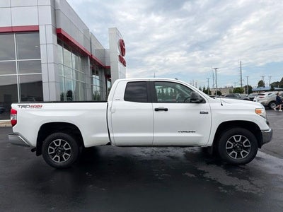 2016 Toyota Tundra SR5