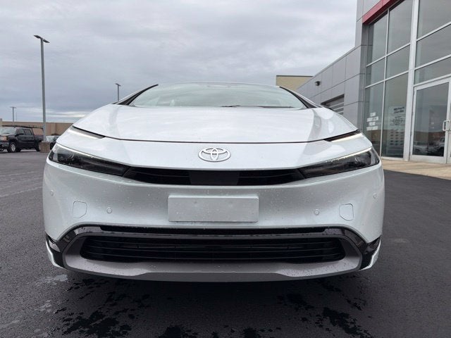 2025 Toyota Prius XLE