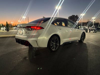 2024 Toyota Corolla Hybrid SE