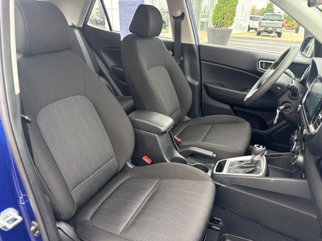 2023 Hyundai VENUE SE