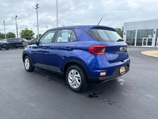 2023 Hyundai VENUE SE