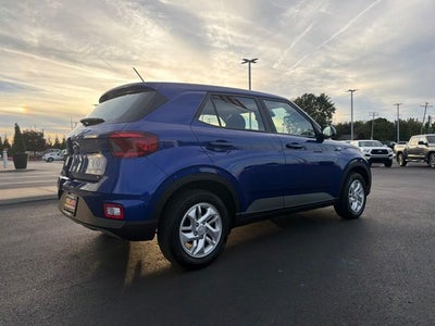 2023 Hyundai VENUE SE