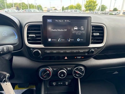 2025 Hyundai VENUE SE