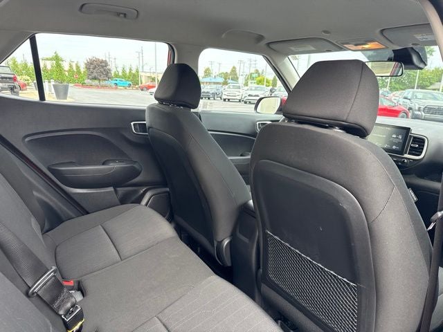 2025 Hyundai VENUE SE