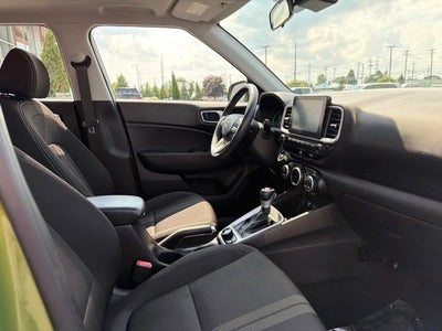2024 Hyundai VENUE SEL
