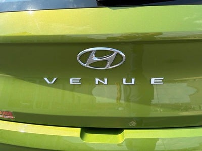 2024 Hyundai VENUE SEL