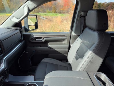 2024 Chevrolet Silverado 3500HD LTZ