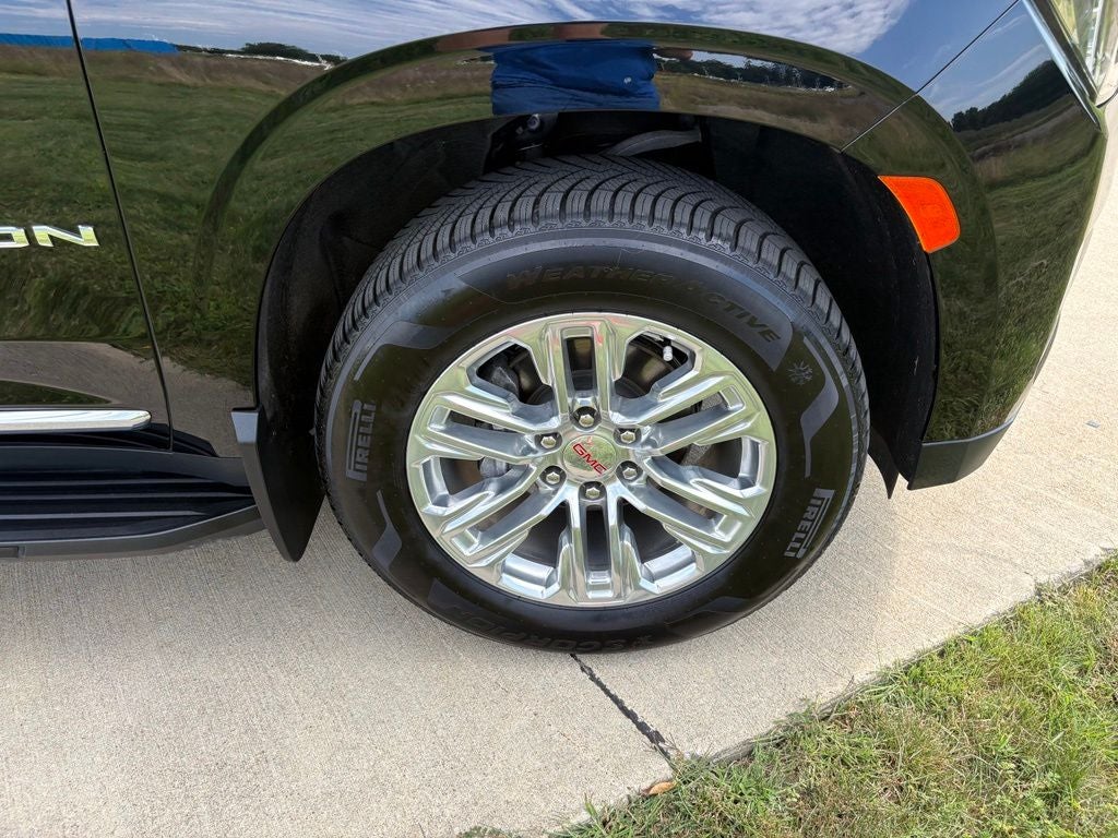 2023 GMC Yukon XL SLT