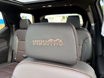 2023 Chevrolet Traverse High Country