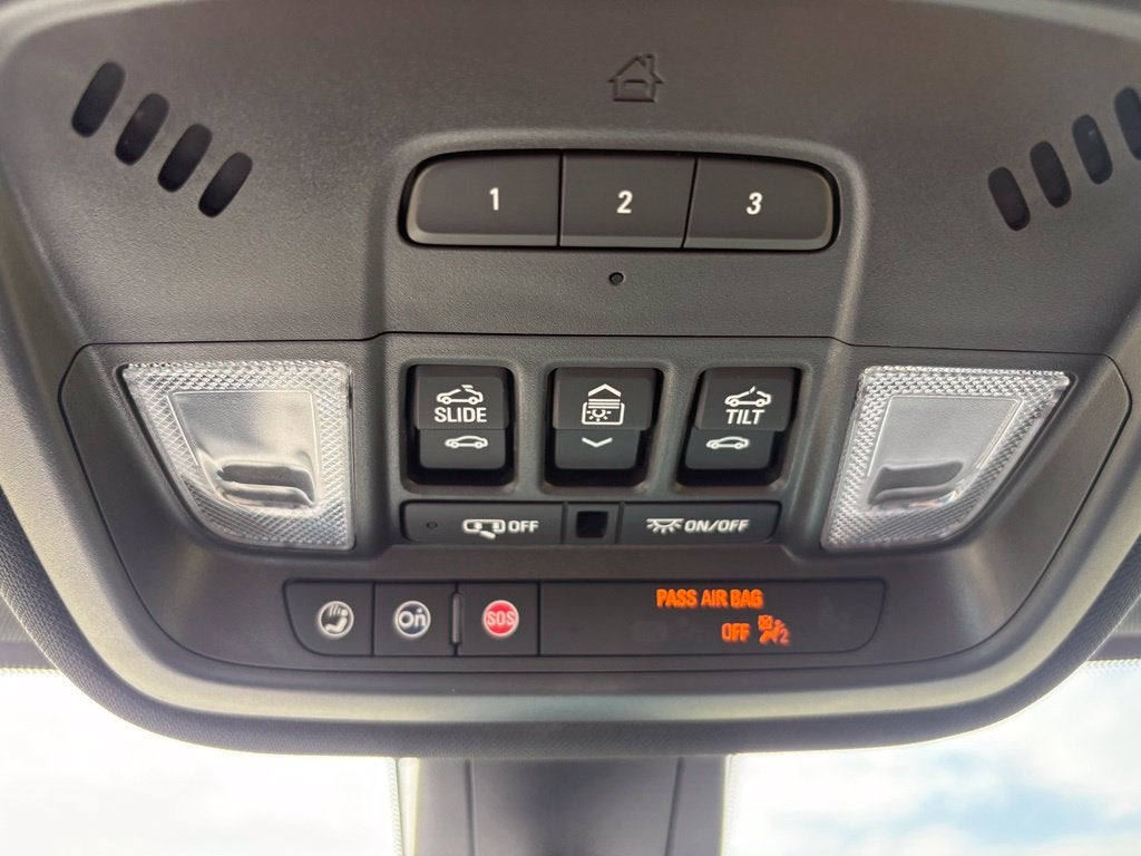 2023 Chevrolet Traverse High Country