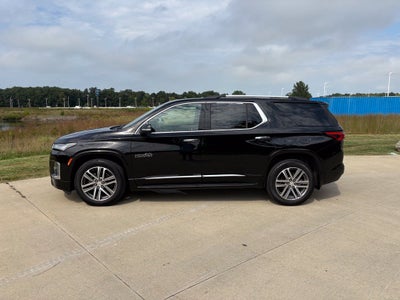 2023 Chevrolet Traverse High Country