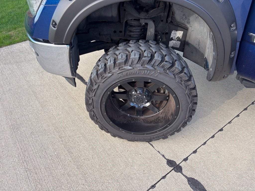 2017 Nissan Titan SL