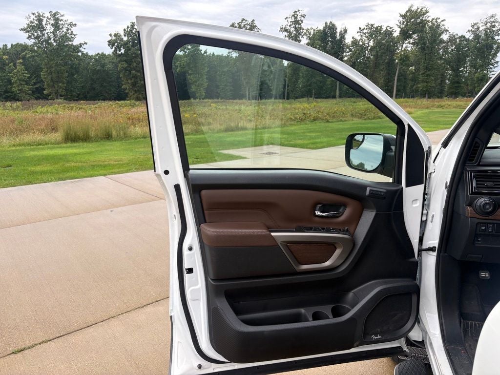 2023 Nissan Titan Platinum Reserve