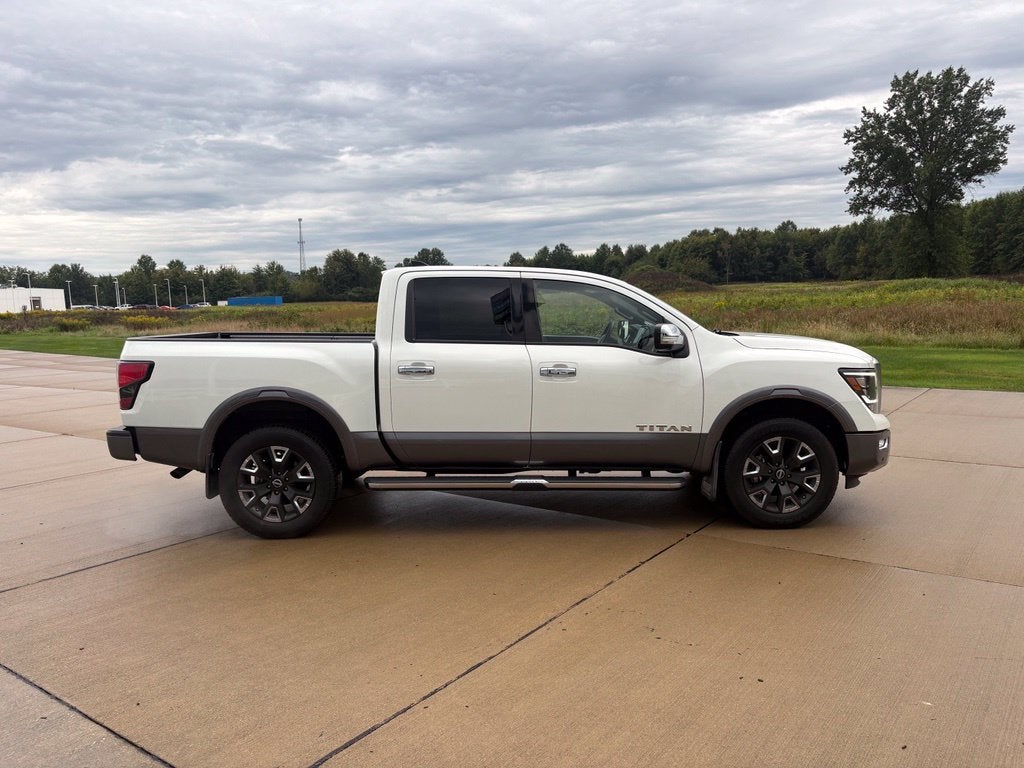 2023 Nissan Titan Platinum Reserve