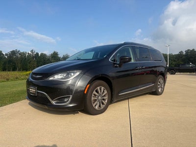 2020 Chrysler Pacifica Touring L Plus