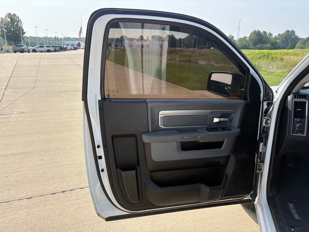 2019 RAM 1500 Classic Tradesman