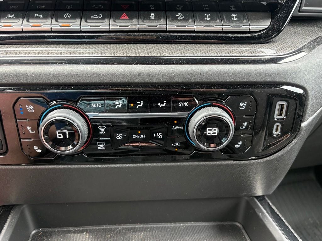 2023 Chevrolet Silverado 1500 ZR2