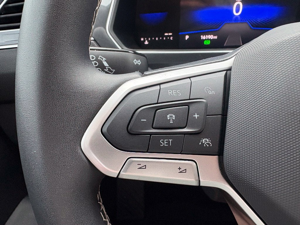 2024 Volkswagen Tiguan 2.0T S