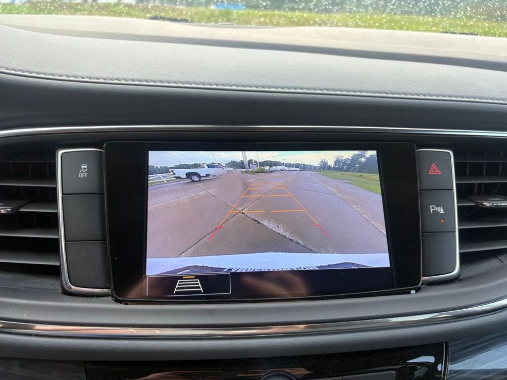 2021 Buick Enclave Essence