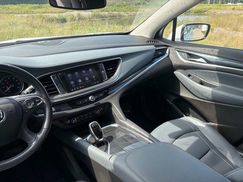 2021 Buick Enclave Essence