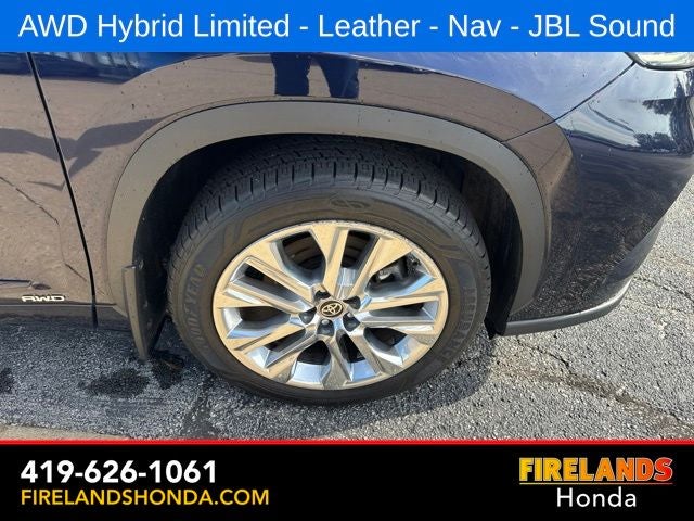 2022 Toyota Highlander Hybrid Limited