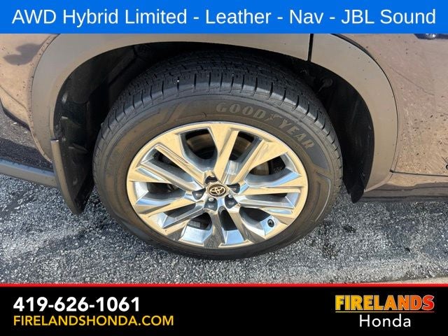 2022 Toyota Highlander Hybrid Limited