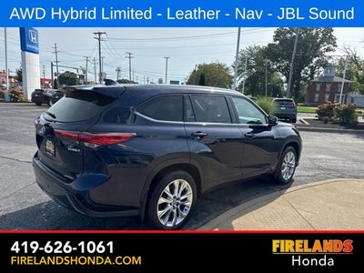 2022 Toyota Highlander Hybrid Limited