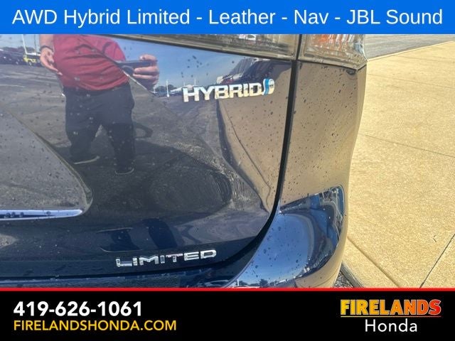2022 Toyota Highlander Hybrid Limited