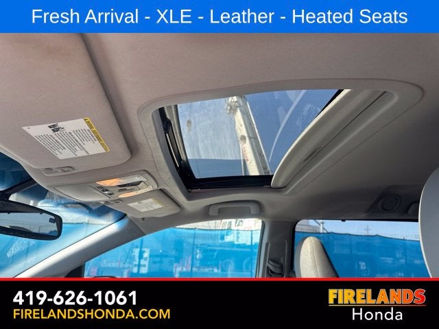 2016 Toyota Sienna XLE 8 Passenger