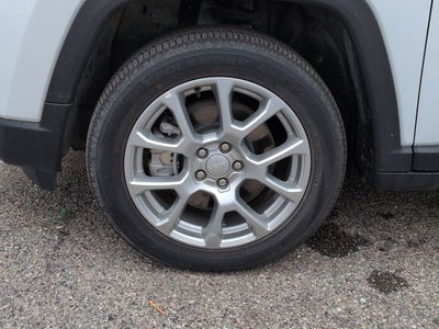 2024 Jeep Compass Latitude Lux