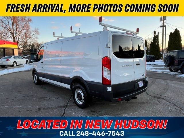 2022 Ford Transit-250 Base