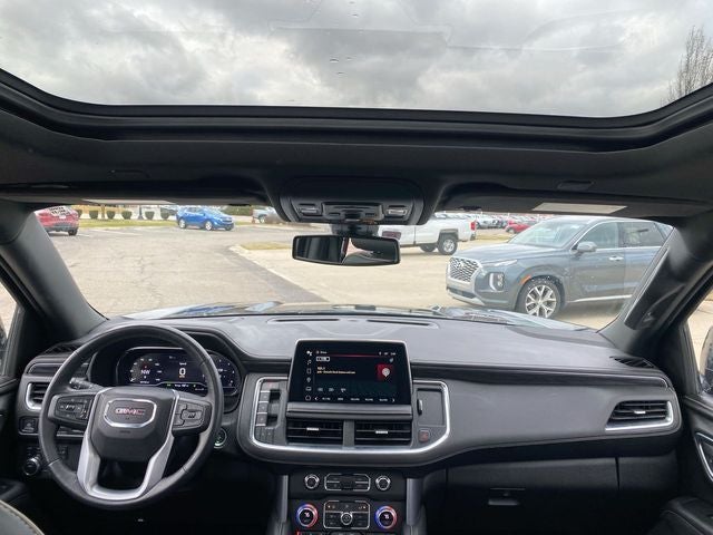 2022 GMC Yukon XL SLT