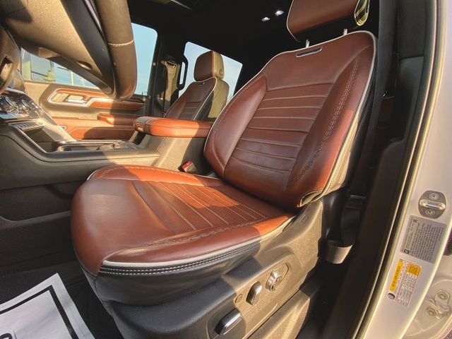 2024 GMC Sierra 3500HD Denali Ultimate