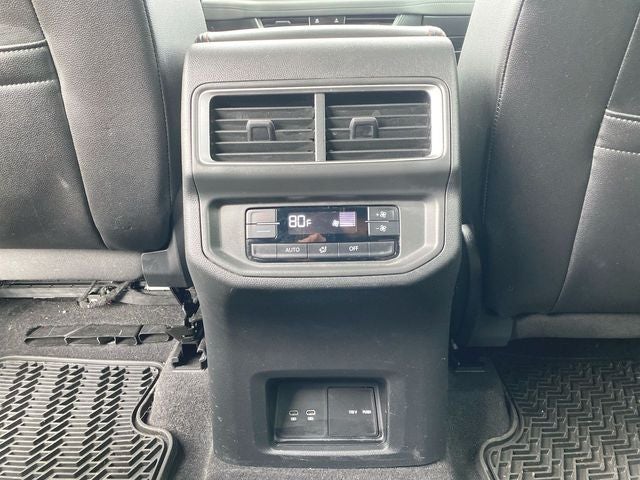 2024 Volkswagen Atlas 2.0T Peak Edition SEL