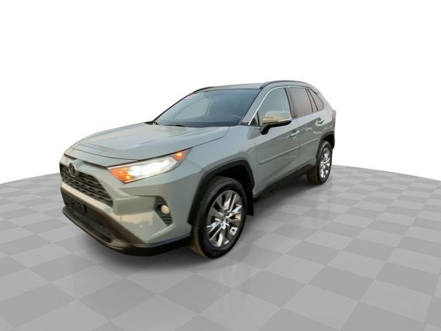 2020 Toyota RAV4 XLE Premium