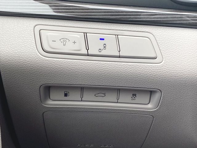 2018 Hyundai SONATA Limited