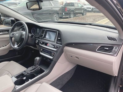 2018 Hyundai SONATA Limited