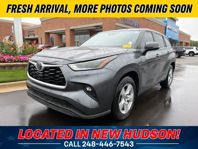 2021 Toyota Highlander LE