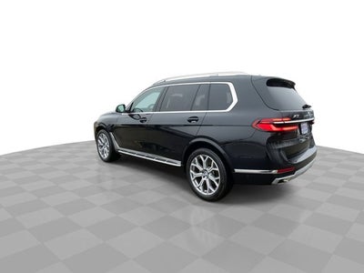 2025 BMW X7 xDrive40i
