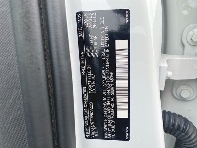 2023 Volvo S60 B5 Plus Black Edition