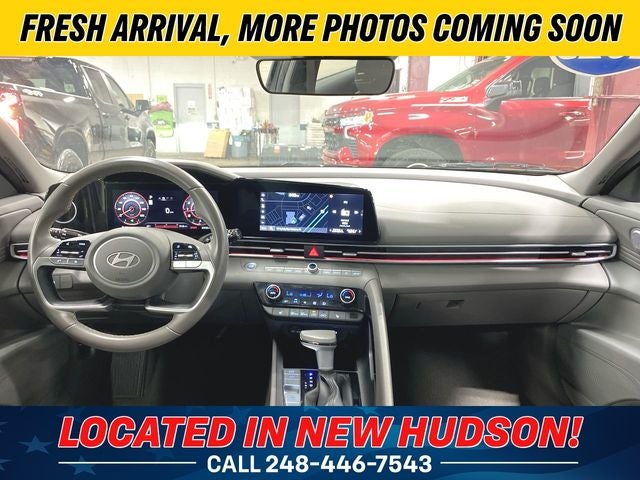 2025 Hyundai ELANTRA SEL Convenience