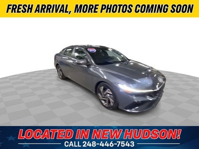 2025 Hyundai ELANTRA SEL Convenience
