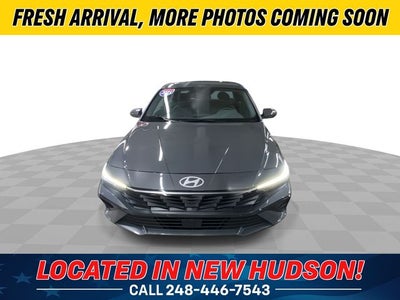 2025 Hyundai ELANTRA SEL Convenience