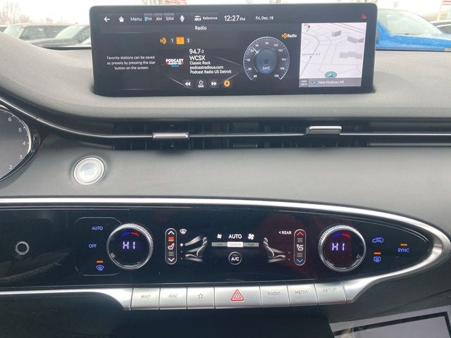 2022 Genesis GV70 2.5T