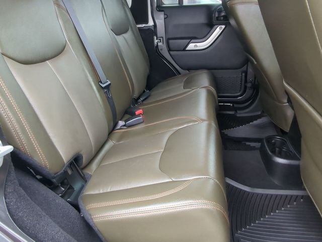 2017 Jeep Wrangler Unlimited Sahara 4x4