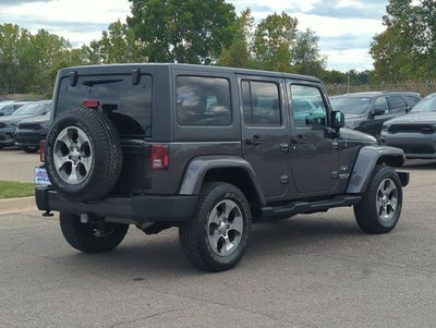 2017 Jeep Wrangler Unlimited Sahara 4x4