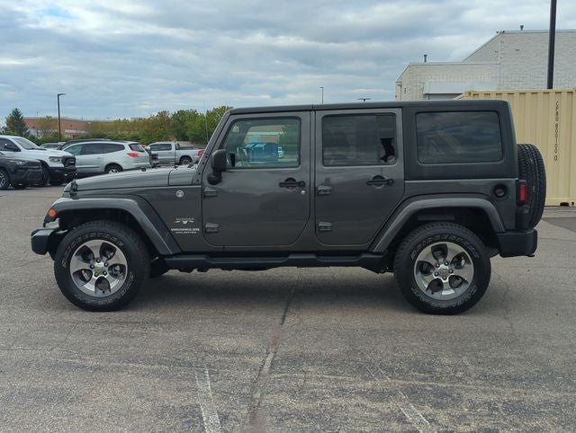2017 Jeep Wrangler Unlimited Sahara 4x4