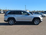 2025 Jeep Grand Cherokee Laredo X 4x4